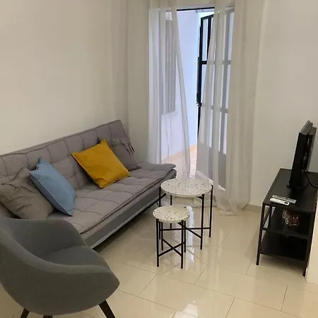 公寓 Nieves Viejas Fresco Con Patio En *